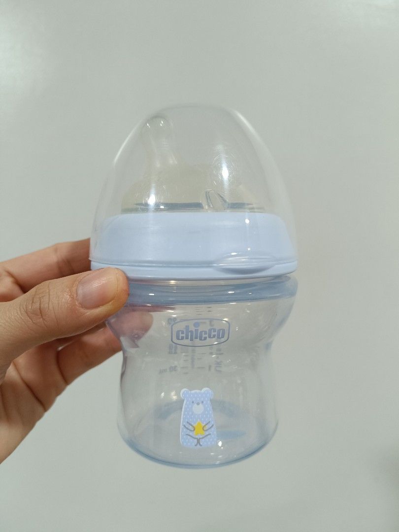 Chicco Baby Bottle 150ml (Category: Breastfeeding & Bottle Feeding) located in San Mateo. Submitted by aubrey.s (Listing ID 1455082527, Image 2). Description: - Chicco Baby Bottle - Used 2-3x only (baby was breastfed) for my NB - 150ml capacity - Includes teat (replaceable) and cap - Features measurement markings on the side - Adorable bear design.