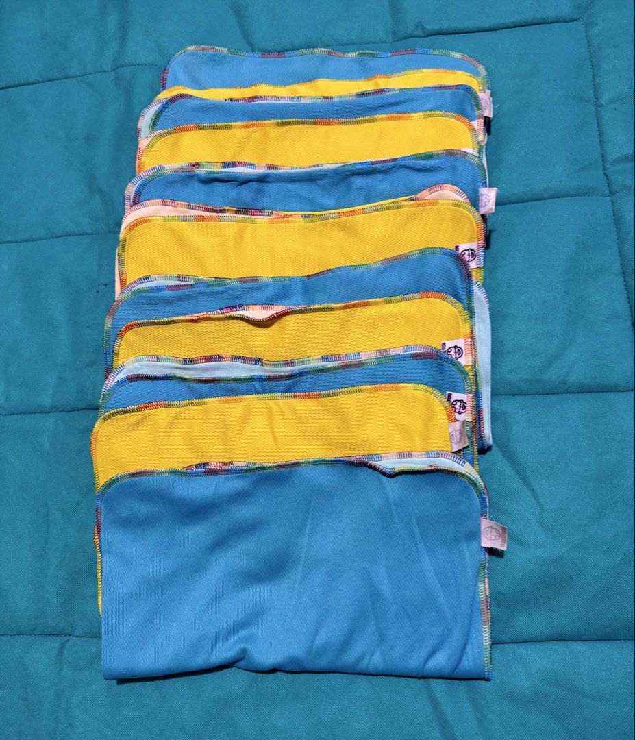 Cloth Diapers (Category: Diapers & Baby Wipes) located in Caloocan City. Submitted by buywithdeanne (Listing ID 1455072899, Image 1). Description: 14 cloth diapers and 10 lockheart inserts..