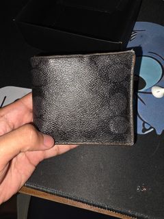 (Category: ) located in . Submitted by im16andimlookingformoney (Listing ID 1455099228, Image 1). Description: .