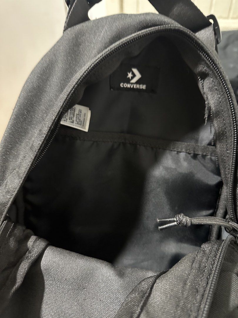 converse go lo backpack (Category: Backpacks) located in Quezon City. Submitted by heejineon (Listing ID 1455117891, Image 3). Description: Dimensions: 32–33 cm (H) x 21.5–22 cm (W) x 12.5 cm (D) - no issue - color might change due to lighting - qc manila loc.