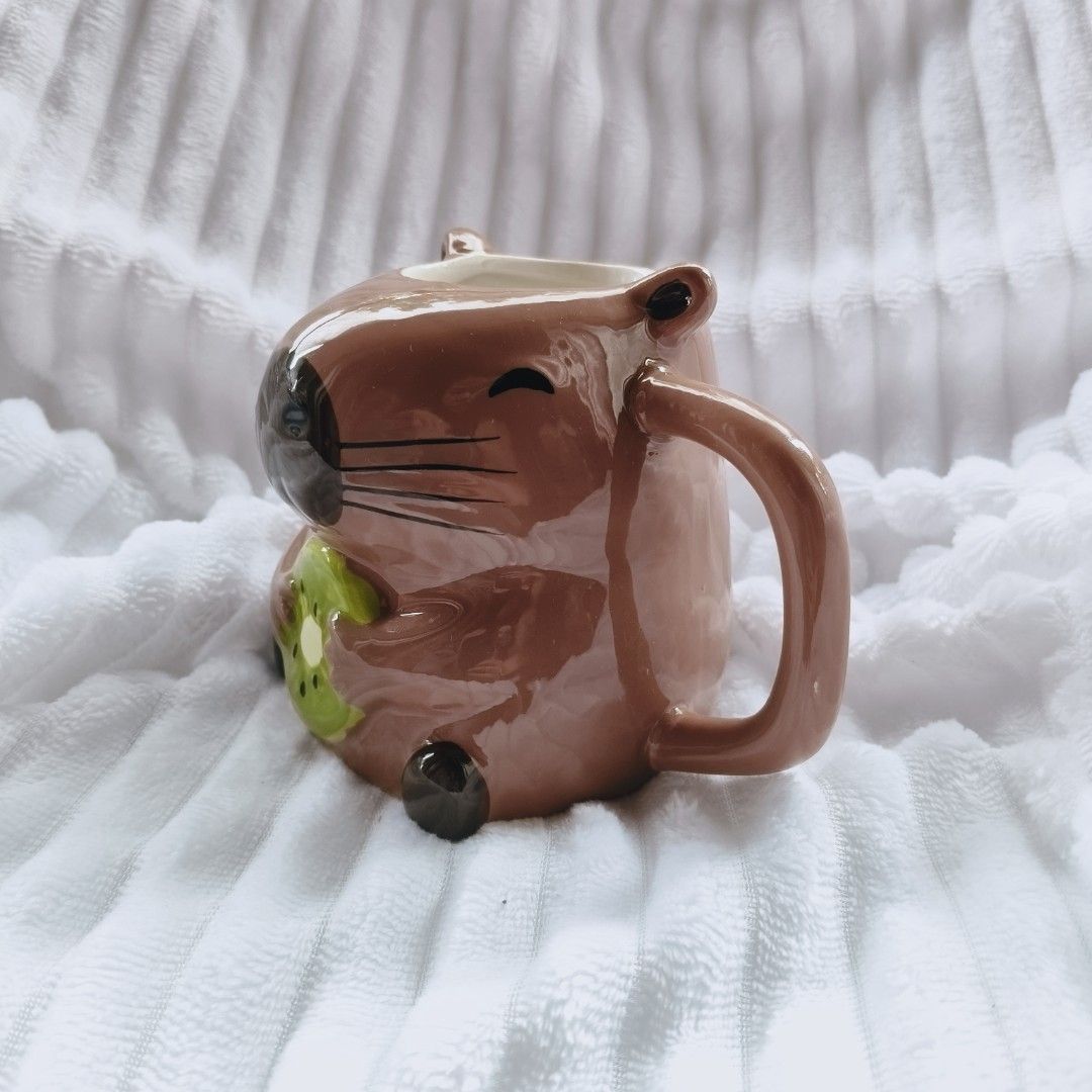 Cyte Capybara Ceramic Mug (Category: Coffee & Tea Tableware) located in Bontoc. Submitted by shaneebhee (Listing ID 1444059251, Image 2). Description: .
