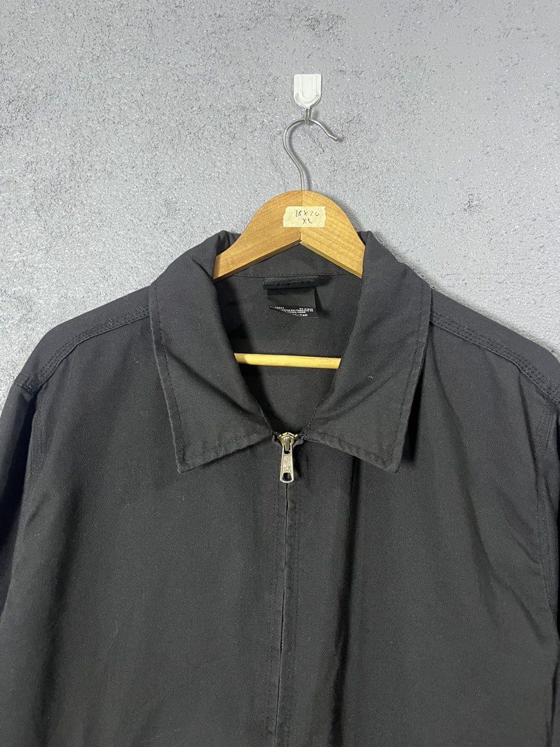 Dickies Black Zip-Up Jacket XL (Category: Coats, Jackets and Outerwear) located in Famy. Submitted by basicthrifted (Listing ID 1454953966, Image 3). Description: - Classic black Dickies jacket - Zip-up front with collar - Two side pockets - Button cuffs on sleeves - Durable workwear style - Perfect for layering - Size XL.