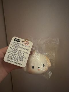 （分類：）位於 。 由 just_decluttering_. 提交（商品編號 1455128783，圖片 1）。簡介： 。