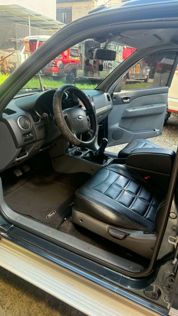 Ford Everest (Category: Used Cars) located in Quezon City. Submitted by tristanx. (Listing ID 1454994593, Image 3). Description: 𝐅𝐨𝐫𝐝 𝐄𝐯𝐞𝐫𝐞𝐬𝐭 2014 Manual transmission ✅Cold Dual Ac ( Bagong linis) ✅Good running condition ✅No blowby ✅Complete legal papers ✅GOOD TIRES 85% ✅ EGR cleaning done Nov 2025 ✅ Newly replaced dual Mask and clutch Disc ✅ Newly cleand transmission ✅No hidden issues 122k Mileage Registered til may 2027 rfs: upgrade 