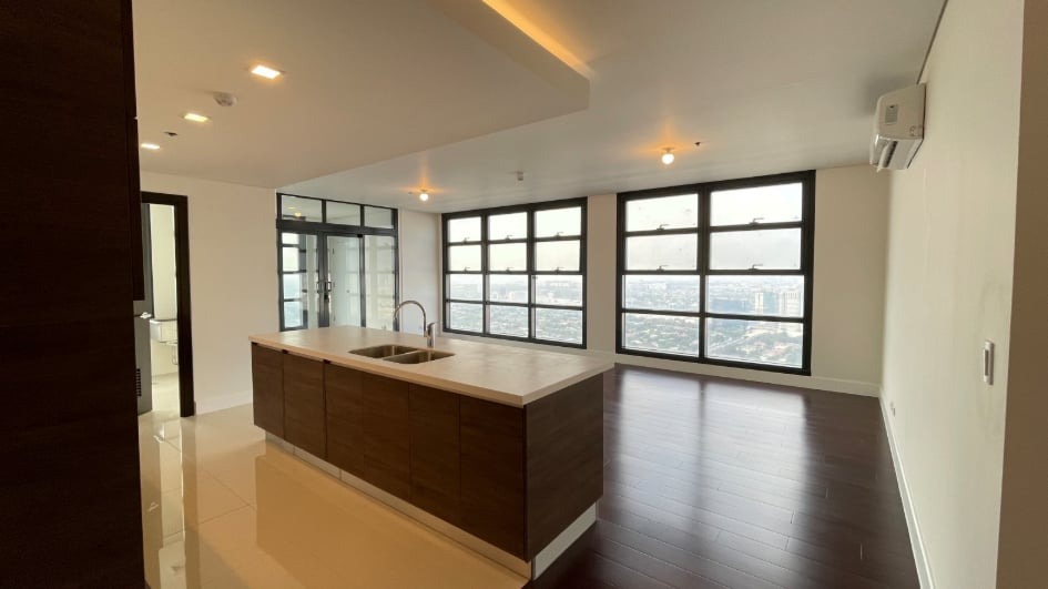 (Category: ) located in . Submitted by rmscapitals (Listing ID 1454968077, Image 1). Description: .