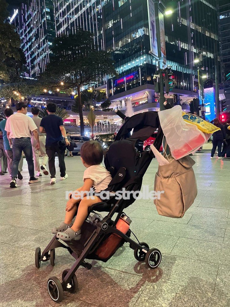 GB Pockit+ All-Terrain Compact Stroller for Rent (Category: Strollers) located in Santa Rosa. Submitted by mgutierrezs (Listing ID 1455133339, Image 2). Description: FB page: Rent-a-Stroller PH Locations: 📍Newport City, Pasay (near NAIA Terminal 3) 📍Santa Rosa, Laguna (near Enchanted Kingdom) GB Pockit+ All-Terrain ✨Thoroughly cleaned and sanitized every after use ✨ Every stroller comes with its own travel bag Also Available: GB Pockit, Akeeva 