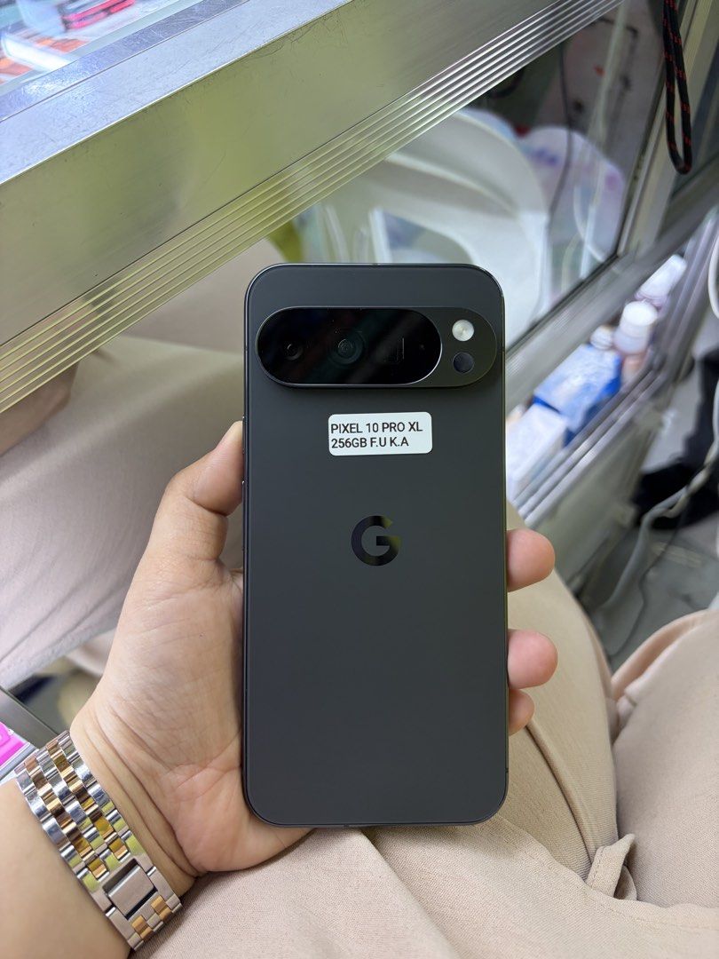 Google Pixel 10 Pro XL 256gb FU No issue (Category: Google Pixel) located in San Juan City. Submitted by javedsgadgetshop (Listing ID 1454963202, Image 1). Description: WE BUY AND SELL SO PWEDE MAGBINTA OR SWAP ! INSTALLMENT OPTIONS : SPAY LATER / GGIVES / CREDIT CARD / SKYRO / HOMECREDIT (BRANDNEW) Quick Specs : 💵 Google Pixel 10 Pro XL •256gb •US Variant •Good batt health •Factory Unlock •95% Smoothness •No hidden issue | No Repaired •100% Aut