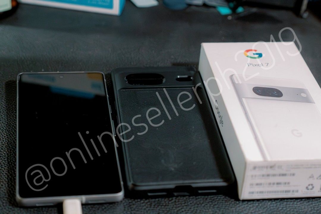 Google Pixel 7 8GB/256GB WHITE (13995 today only) (Category: Google Pixel) located in Pasig City. Submitted by onlinesellerph2019 (Listing ID 1455110948, Image 2). Description: - Google Pixel 7 - Color: White - RAM: 8GB - Storage: 256GB - US Version, Openline - Working 5G - Minimal scratches from daily use - First owner - Package Inclusion: Unit, Type-C cable, Type-A to C adapter, Original Box, Sim Ejector, Ringke Onyx Black Case - Note: Charger 