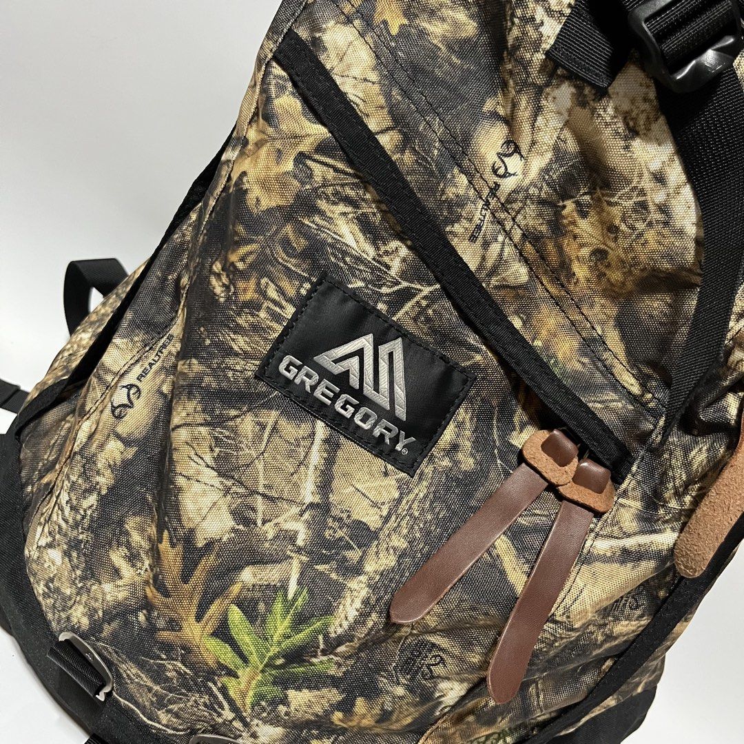 Gregory Real Tree Back Pack 26L (Category: Backpacks) located in Bacoor. Submitted by ItsShoeGood (Listing ID 1455081529, Image 3). Description: Like new condition no issue.