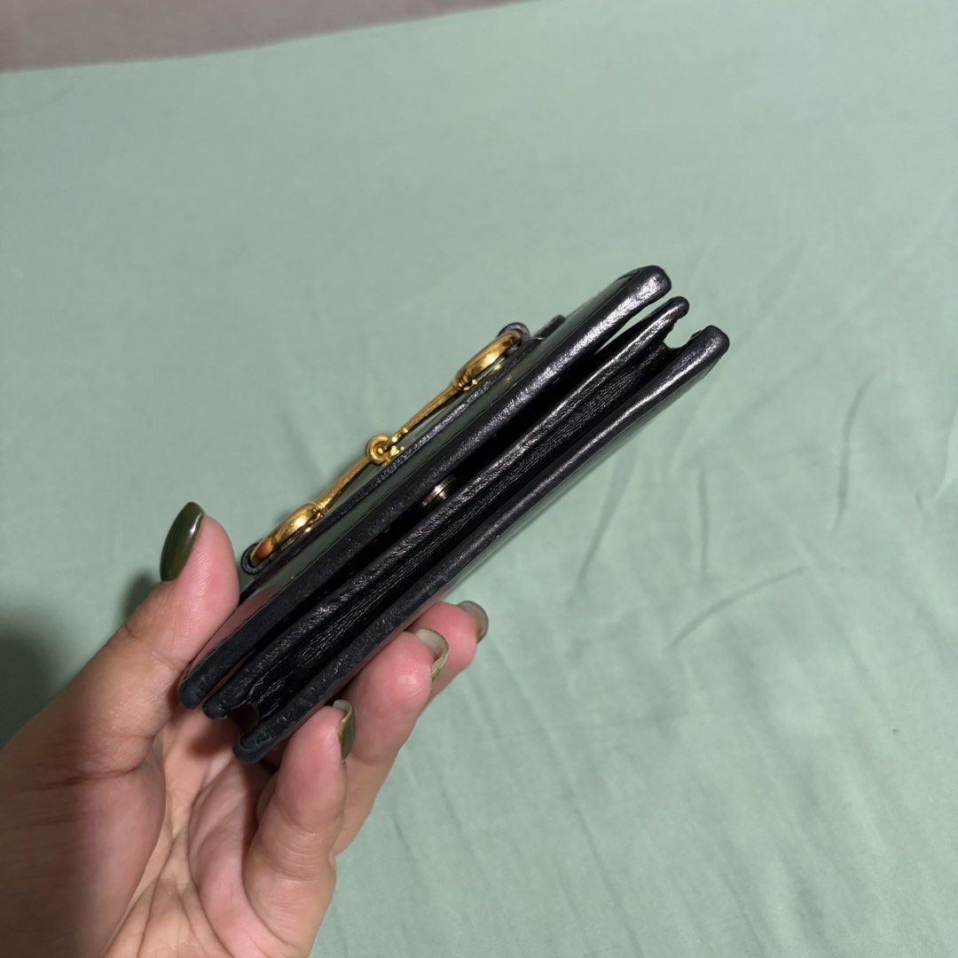 GUCCI HORSEBIT COMPACT WALLET (Category: Luxury Bags & Wallets) located in Bulacan. Submitted by kcbd08 (Listing ID 1455071754, Image 2). Description: Replace snap lock Minor fadings sa hardware .