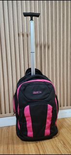 (Category: ) located in . Submitted by decluttermyclosetph (Listing ID 1455080687, Image 1). Description: .