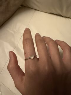 （分類：）位於 。 由 just_decluttering_. 提交（商品編號 1455124191，圖片 1）。簡介： 。