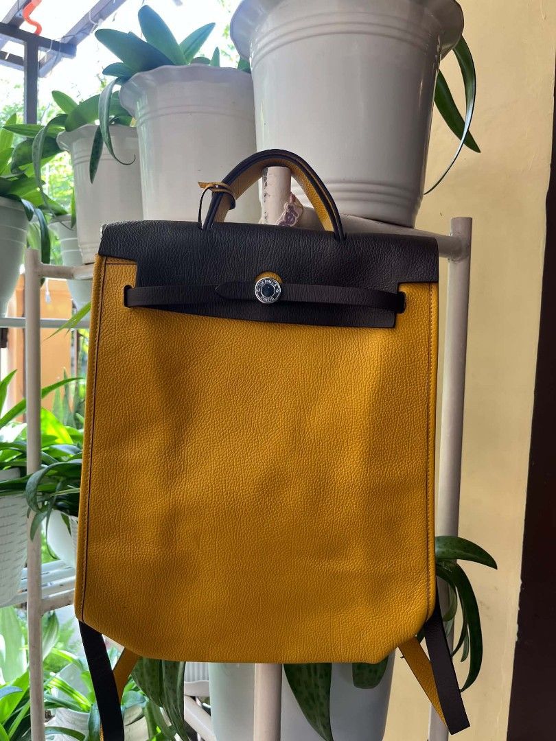 Herbag Backpack (Category: Luxury Bags & Wallets) located in Cagayan de Oro. Submitted by zaybanlx (Listing ID 1455092602, Image 1). Description: not coded.