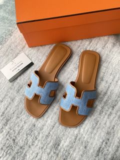(Category: ) located in . Submitted by thewomanbehindthebrand (Listing ID 1455071889, Image 1). Description: .
