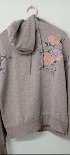 (Category: ) located in . Submitted by old_wardrobe (Listing ID 1454997470, Image 1). Description: .