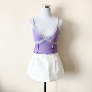 (Category: ) located in . Submitted by rosywardrobe (Listing ID 1454986858, Image 1). Description: .