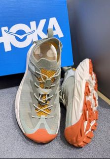 (Category: ) located in . Submitted by newbalancestoresg (Listing ID 1455107334, Image 1). Description: .