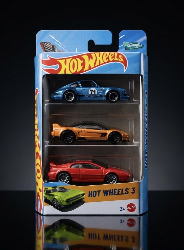 HOT WHEELS 3-PACK with Rare Porsche (Category: Vehicle & Diecast Models) located in Manila. Submitted by got_loots (Listing ID 1455045862, Image 1). Description: WTS❗️❗️❗️ 🔥 HOT WHEELS 3-PACK (BRAND NEW) 🔥 🚗 Includes 3 cars: • Blue Porsche 911 (Race #71) Exclusive only in this pack • Orange Acura NSX • Lotus Esprit ₱650 Only.