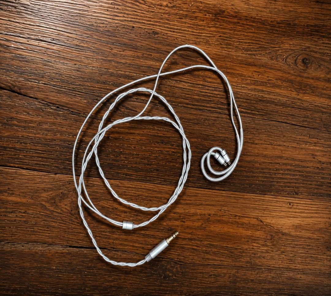 IEM high Quality Cable (Category: Earphones) located in Pasay City. Submitted by majstichobbyhaven (Listing ID 1455015270, Image 1). Description: Available‼️‼️ Check Details Below⬇️⬇️ IEM Cable Unbranded High Quality✅ Silver plated 2 strand cable 0.78mm 2pin 3.5mm with and without mic 2 cable for 750 📍 Location: Pasay City 🚚 Meetup/Pickup(The shipping is shouldered by buyer) 💳 Payment: E-wallet/Cash/Bank Transfer ✅Follow us on Facebook Page: S