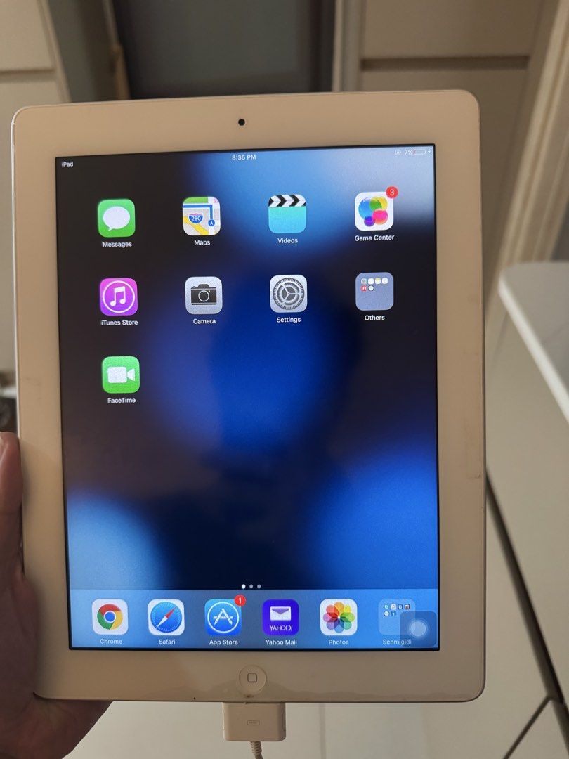 iPad 3rd Gen (Category: iPad) located in Manila. Submitted by jakeong0 (Listing ID 1455055040, Image 1). Description: iPad 3rd Generation - No issues - Including iPad charger - Blemishes are only on screen protector - Optional cases, but cases are old - Location: Circuit Makati.