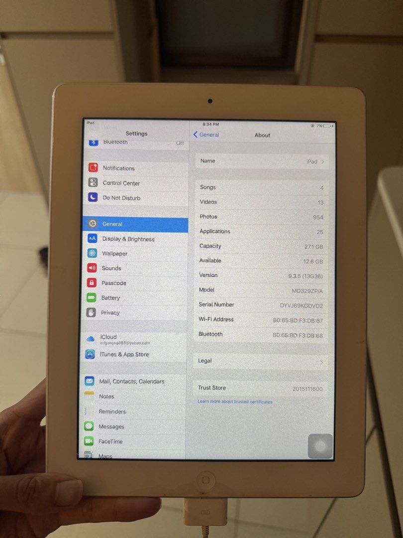 iPad 3rd Gen (Category: iPad) located in Manila. Submitted by jakeong0 (Listing ID 1455055040, Image 2). Description: iPad 3rd Generation - No issues - Including iPad charger - Blemishes are only on screen protector - Optional cases, but cases are old - Location: Circuit Makati.