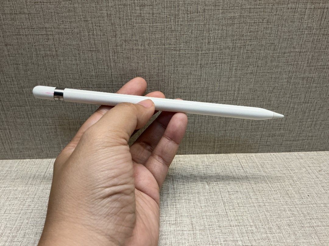 Ipad air (3rd gen) 64gb (Category: iPad) located in Iligan City. Submitted by jadlgr (Listing ID 1455075519, Image 3). Description: Purchased on August 3, 2019 Fully functional No history of repair Reason for selling: spare unit Issues: see attached photo ⁃ light bleed Price: 6,500 Inclusions: ⁃ apple pencil 1st gen (no box & accessories) ⁃ case ⁃ screen protector (attached) Modes of payment: ⁃ Gcash/bank transfer/COP or COD via LBC Can do meetup