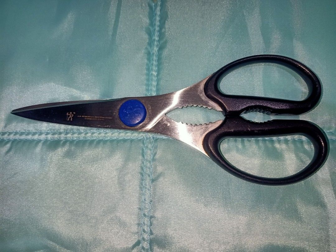 J.A henckels international scissor (Category: Other Kitchenware & Tableware) located in Pasig City. Submitted by urdal01 (Listing ID 1455098094, Image 3). Description: -j.a henckels international scissors -stainless steel -8inch lenght -sharp good for daily cutting.