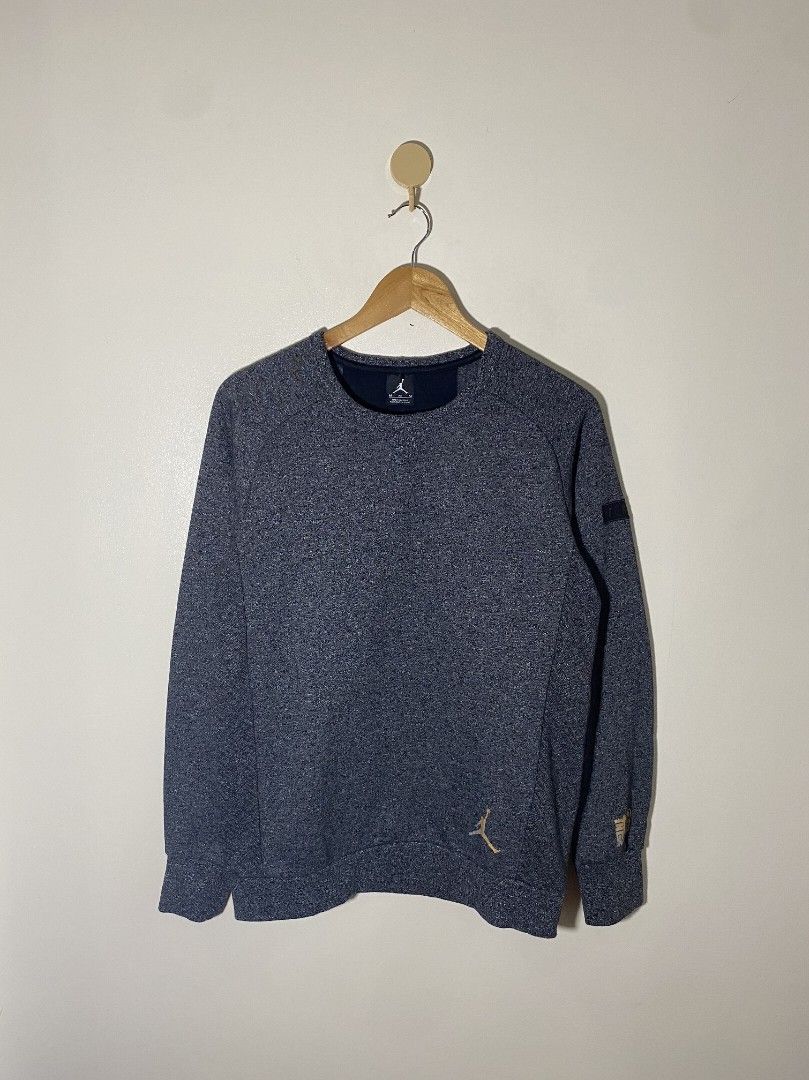 Jordan Lunar New Year Sweatshirt (Category: Coats, Jackets and Outerwear) located in Abucay. Submitted by jamesnike21 (Listing ID 1455063975, Image 2). Description: 📌Jordan Sweart Shirt 📌very good condition 📌issue; minimal hairline 📌size med on tag 📌width 20' 📌length 26' 📌Slightly wrinkled due to storage 👍 📌The color of the product may differ from actual color depending on the type, condition of the display, surrounding light and other f