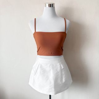 (Category: ) located in . Submitted by rosywardrobe (Listing ID 1455099076, Image 1). Description: .