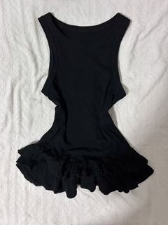 (Category: ) located in . Submitted by linzcloset (Listing ID 1455115327, Image 1). Description: .