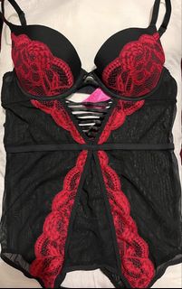 (Category: ) located in . Submitted by whatnotcollections (Listing ID 1455099912, Image 1). Description: .