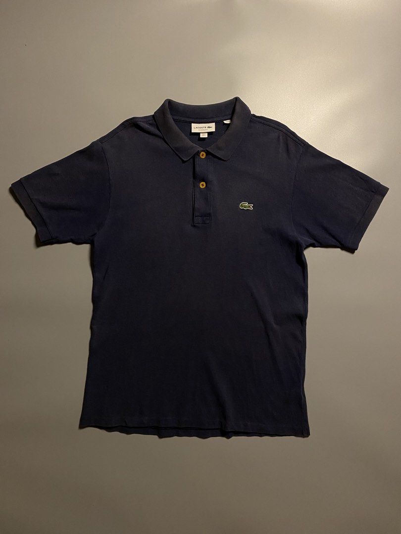 Lacoste Navy Blue Polo Shirt (Category: Tshirts & Polo Shirts ) located in Valladolid. Submitted by cl.archives (Listing ID 1455103310, Image 2). Description: Lacoste Navy Blue Polo Shirt FR3 / US Small on Tag 18x27 V-Good Condition.