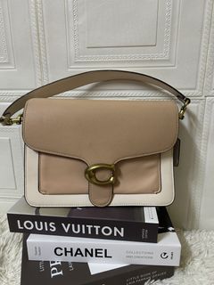 (Category: ) located in . Submitted by prelovedthriftbag (Listing ID 1455092859, Image 1). Description: .
