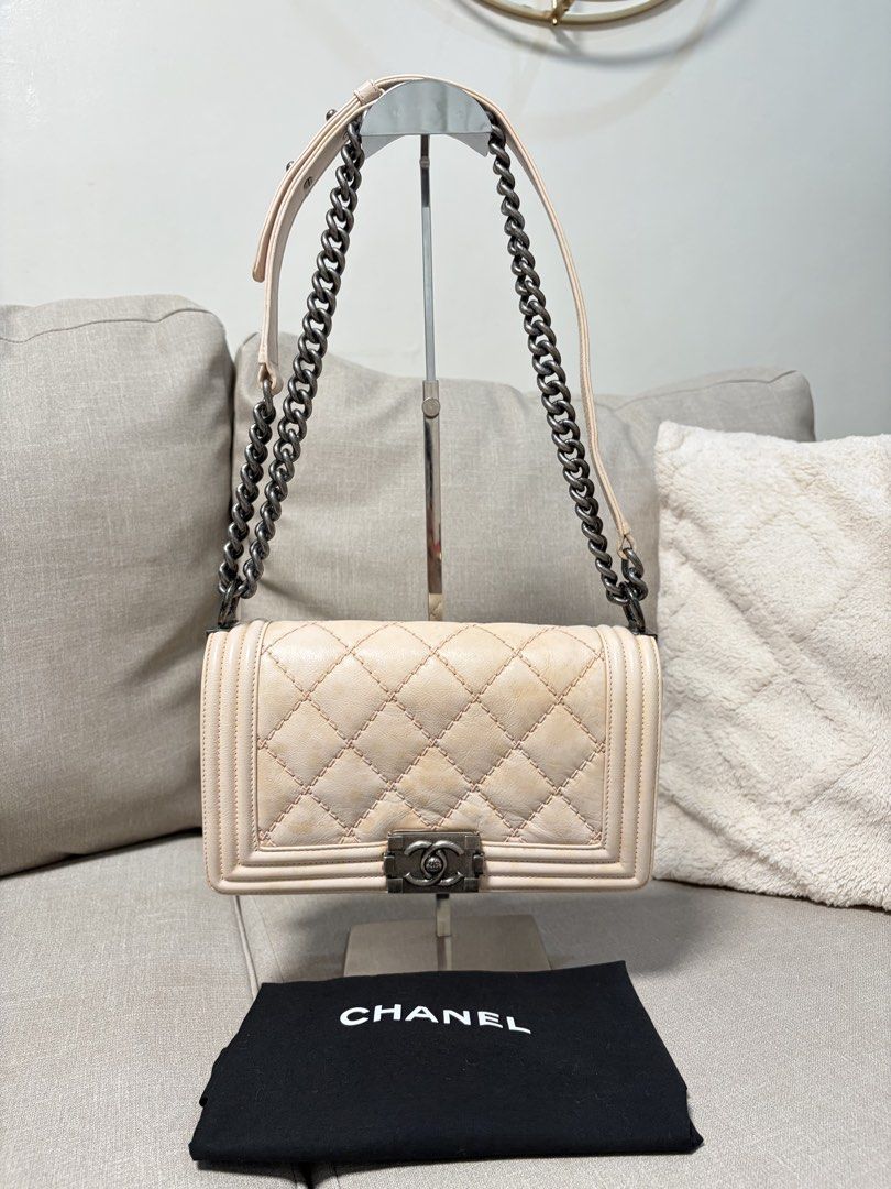 Chanel Leboy calfskin 25cm (Category: Luxury Bags & Wallets) located in Las Pinas. Submitted by lovedmnl (Listing ID 1454970942, Image 1). Description: Witg dustbag 100% authentic Series 18 .