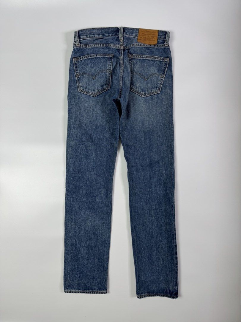 Levis 511 Selvedge Denim Pants (Category: Jeans) located in Cavite. Submitted by dracokidstuff (Listing ID 1455139693, Image 1). Description: Style: Straight-leg cutColor: Medium blue washFeatures: Five pockets, rear patch, belt loops.