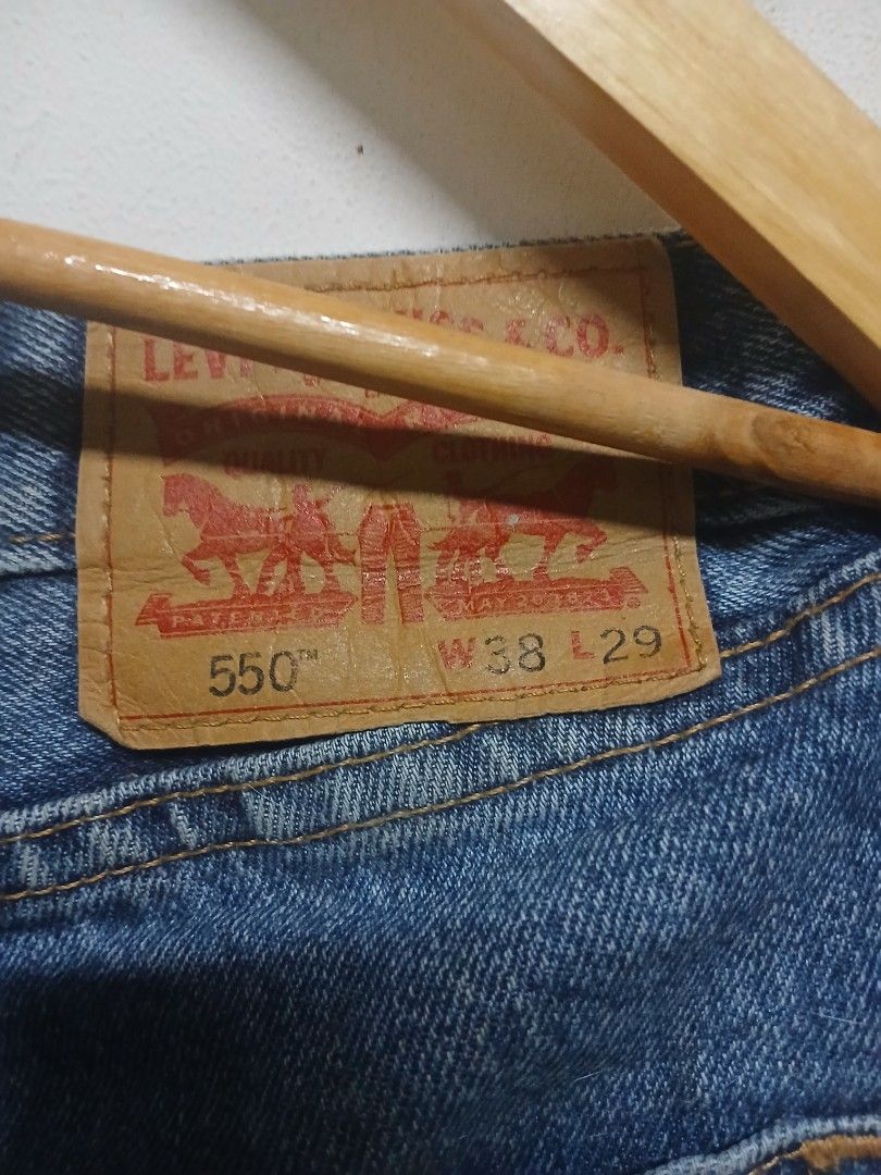 LEVI'S 550 CUT SHORT (Category: Shorts) located in Cebu City. Submitted by perfectzero (Listing ID 1455090135, Image 1). Description: .