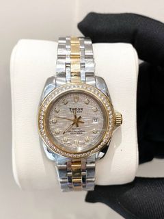 (Category: ) located in . Submitted by luxshare_preloved_ (Listing ID 1455041143, Image 1). Description: .