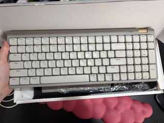(Category: ) located in . Submitted by tofu.garage (Listing ID 1454961993, Image 1). Description: .