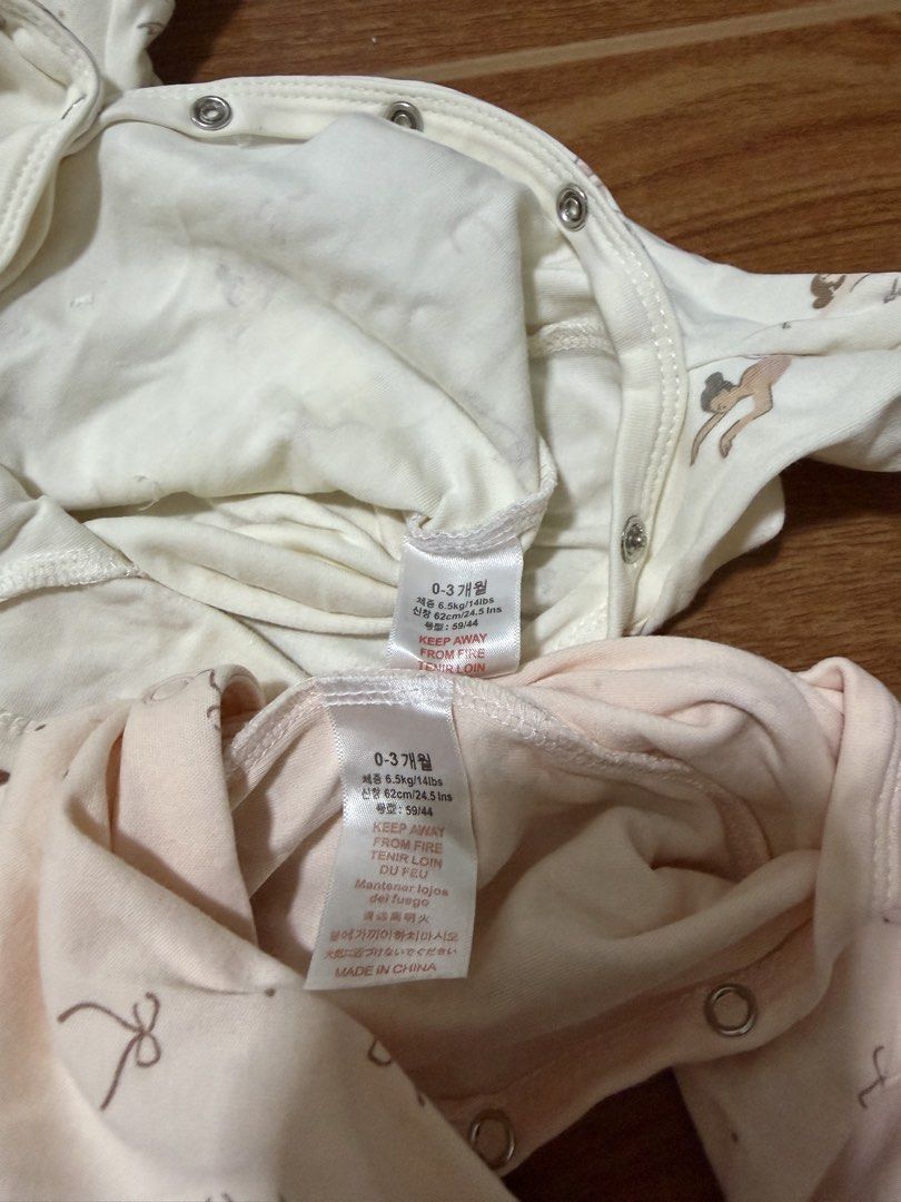 Mamas & Papas Baby Sleepsuits (Category: Babies & Kids Fashion) located in San Fernando. Submitted by epreloveditems (Listing ID 1455108733, Image 2). Description: - Set of 2 cute baby sleepsuits - logo erased but these are mamas & papas - Cream sleepsuit with ballet dancer and bow print - Pale pink sleepsuit with bow print - Popper fastenings down the front - Size: 0-3 months - Weight recommendation: Up to 6.5kg / 14lbs - Origin: Made in China.