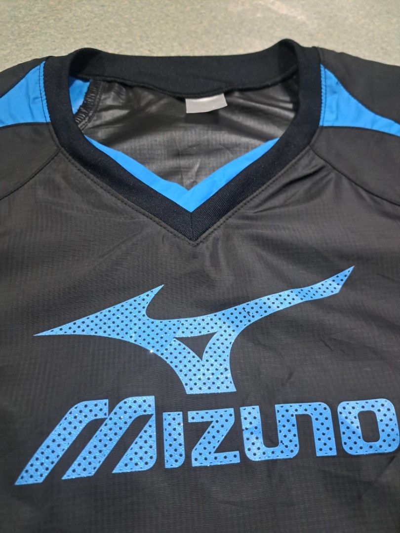 MIZUNO Volleyball Short-Sleeve Training Top, (Category: Activewear) located in Baguio. Submitted by chicoroy (Listing ID 1455042712, Image 3). Description: MIZUNO Volleyball Short-Sleeve Training Top for women's Size Medium dimes: 20/25.5 need wash baguio location ship JNT.
