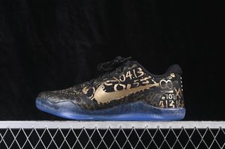 (Category: ) located in . Submitted by outlet.sneaker.shop (Listing ID 1454962409, Image 1). Description: .
