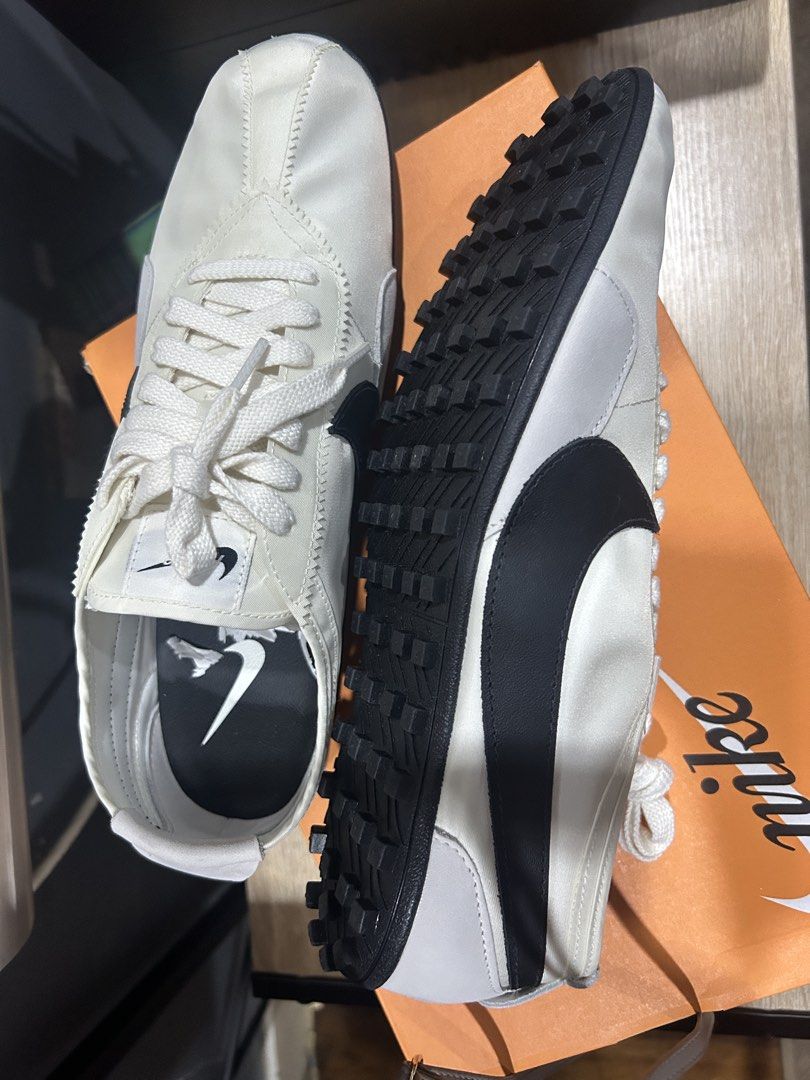 Nike Moon Shoe OG Sail Black White (Category: Sneakers) located in Pasig City. Submitted by ShopNSB (Listing ID 1454975605, Image 3). Description: - Nike Moon Shoe OG - Color: Sail/Black-Sail - Size: US Men's 9.5 (UK 8.5, EUR 43) - Condition: Comes with original box - Origin: Made in Vietnam - Style: Classic Nike design with a modern twist - Ideal for: Everyday wear or a casual look Hard to find.