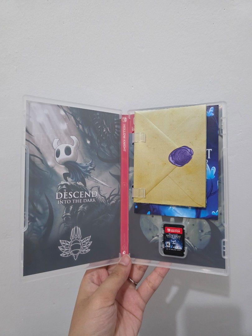 Nintendo Switch Games (Category: Nintendo) located in Manila. Submitted by sof.lualhati (Listing ID 1454969742, Image 2). Description: For Sale/For Trade (dm pag trade) Hollow Knight - complete inclusions with receipt (1.3k) used once, hindi bet ng niregaluhan WWZ - case and cartridge (1.2k) [SOLD] Take all - 2.8k.