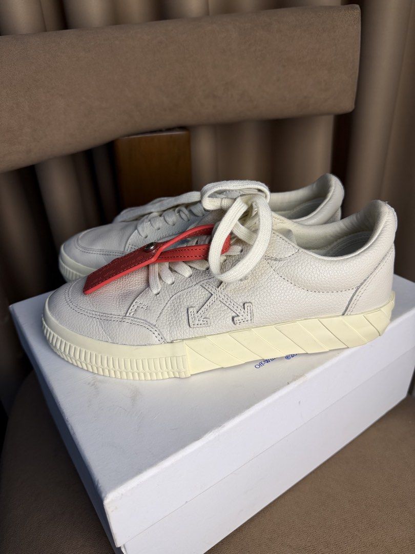 Off white out of office sneakers (Category: Sneakers & Footwear) located in Quezon City. Submitted by oggoodsph (Listing ID 1455096458, Image 1). Description: Size 8 WOMENS No issue! With box.