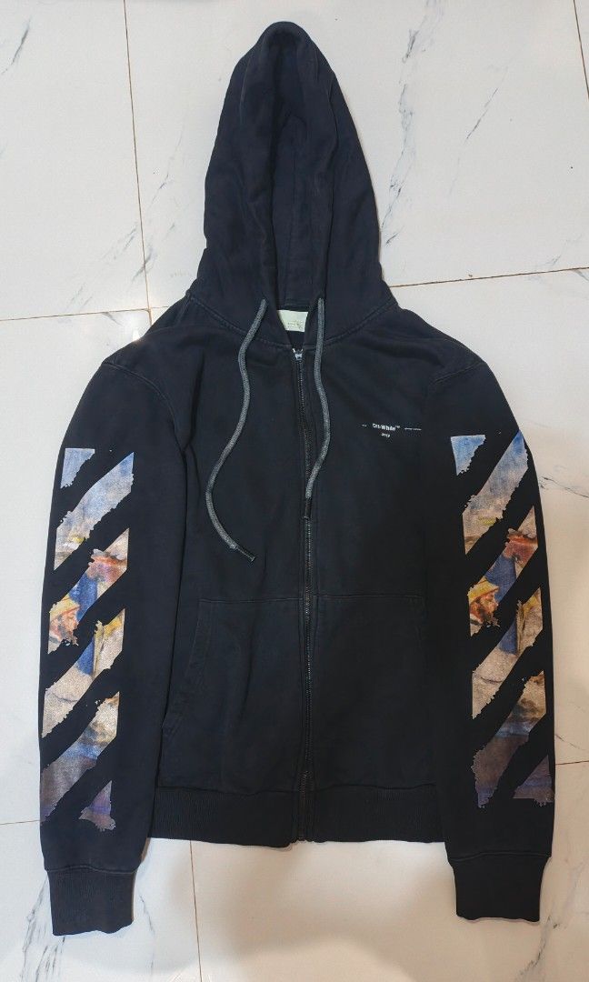OFF WHITE ZIP UP HOODIE (Category: Activewear) located in Canlaon. Submitted by thriftytrift (Listing ID 1454985901, Image 1). Description: SIZE SMALL ON TAG FIT LARGE COLOR RATE 9/10 SMALL ISSUE.