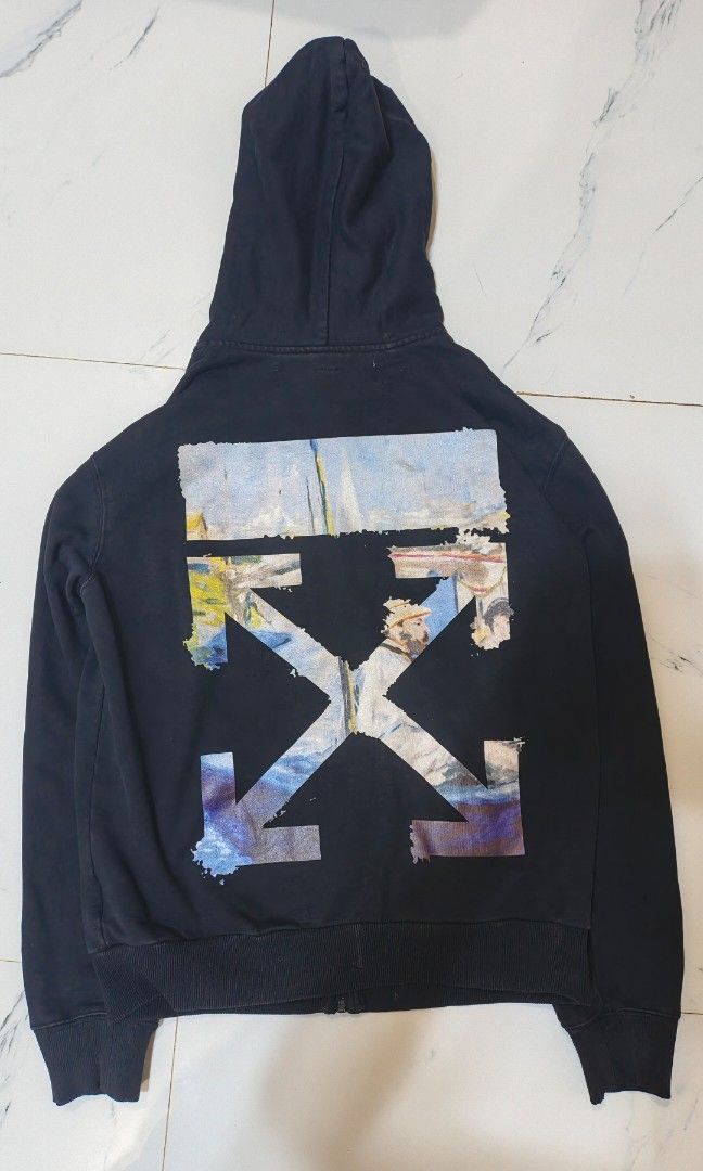 OFF WHITE ZIP UP HOODIE (Category: Activewear) located in Canlaon. Submitted by thriftytrift (Listing ID 1454985901, Image 2). Description: SIZE SMALL ON TAG FIT LARGE COLOR RATE 9/10 SMALL ISSUE.