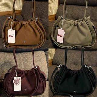 (Category: ) located in . Submitted by mjmassortedfinds (Listing ID 1454991387, Image 1). Description: .