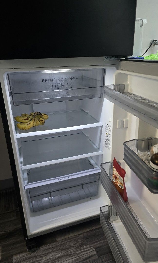 Panasonic 8.6 cu.ft. NR-BP242VD (Category: Refrigerators and Freezers) located in Paranaque City. Submitted by tiwolol (Listing ID 1454959260, Image 3). Description: Newest Model of Panasonic this 2026, bought this last june but due to work place assignment I have to dispose this. please do pm for more information. thanks. located near dlsu taft, we can do transportify for a more hassle-free transaction paid by the buyer or you can pick it up. yo