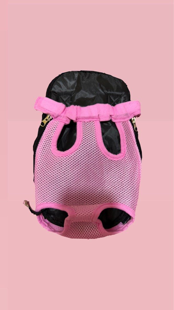 Pet Carrier Backpack for Cats Dogs - medium (Category: Homes & Other Pet Accessories) located in Quezon City. Submitted by jaica.shop (Listing ID 1455133670, Image 1). Description: - Cute pink and black pet carrier backpack - Size: Medium (M) - STILL NEW 😭 RFS: up to 2.5kg cats :) I have four cats and they’re Persian, Scottish/British, Siamese/Puspin :) all of them doesn’t fit even if this one is already in medium size. They’re too big and chunk