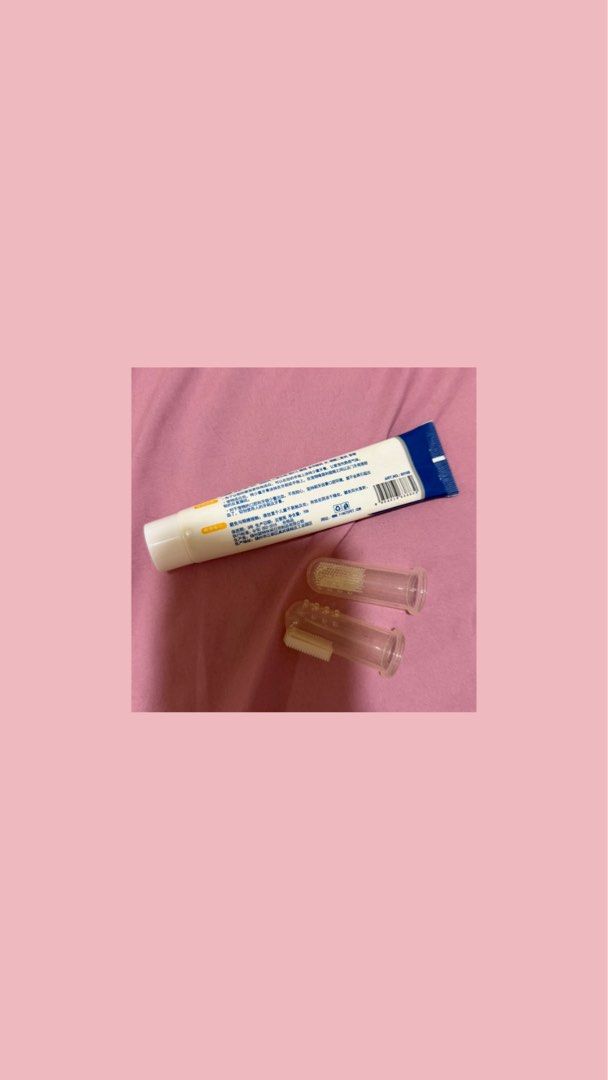Pet Toothpaste with Finger Brushes (Category: Makeup) located in Quezon City. Submitted by jaica.shop (Listing ID 1455133886, Image 2). Description: - Just opened it but never used RFS: I was supposed to train my cats on brushing their teeth using this, but ayun natambak lang to because I was using dental wipes instead. That’s why may yellow stains yung toothbrush because natago lang sya sa storage nila 😭.